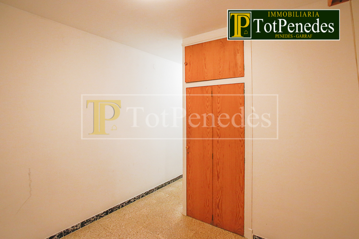 Pis Passeig Marítim Vilanova habitació 4