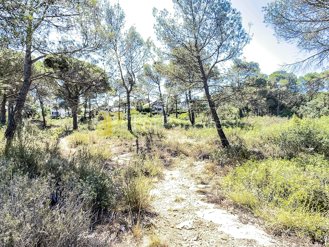 Parcel·la urbana en venda a La Font del Bosc, Mediona
