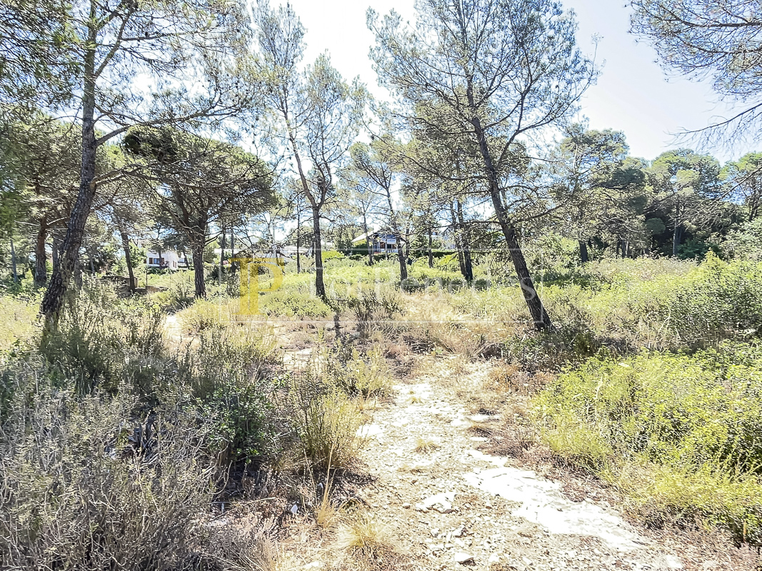 Parcel·la urbana en venda a La Font del Bosc, Mediona