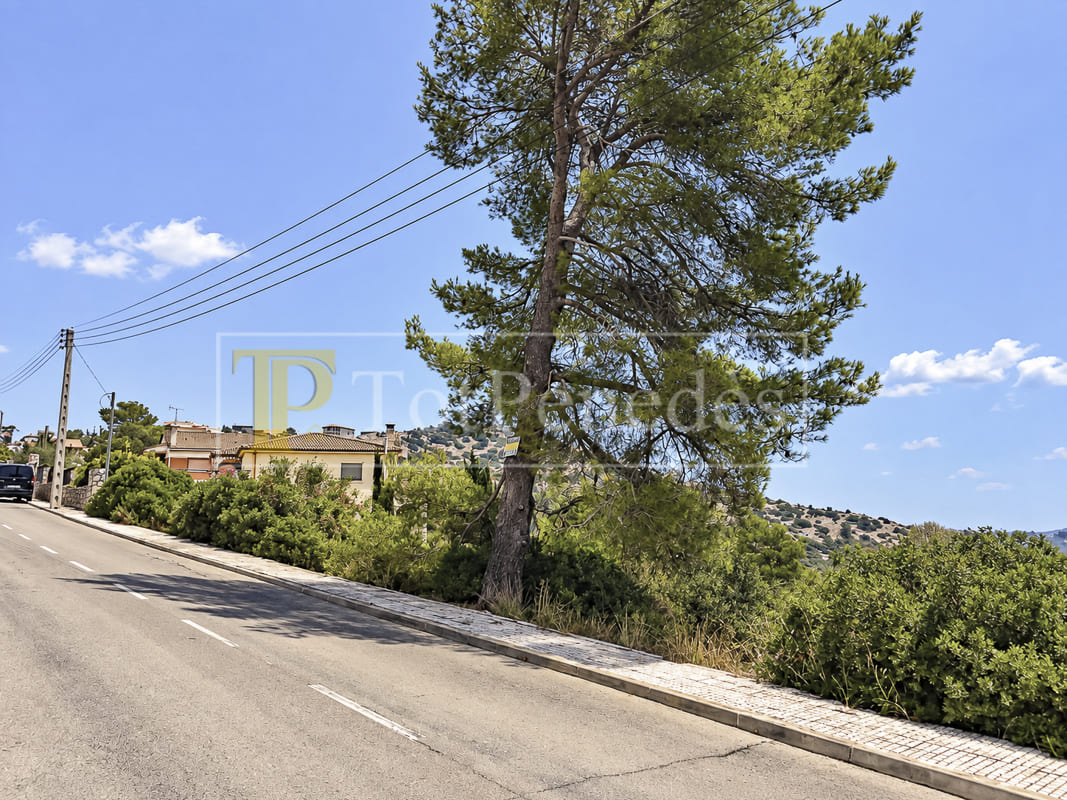 Terreny residencial amb vistes espectaculars
